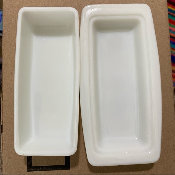 70s vtg PYREX Butterfly Gold Print Butter Dish - Picture 3 of 8